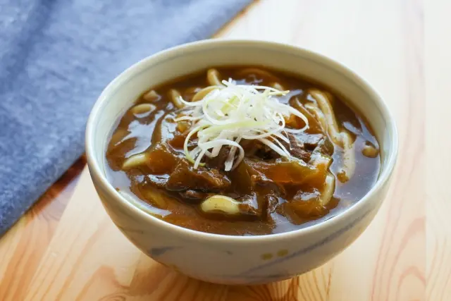 curry udon japanese curry - what to eat in japan