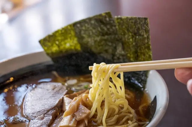 soy sauce ramen - what to eat in japan